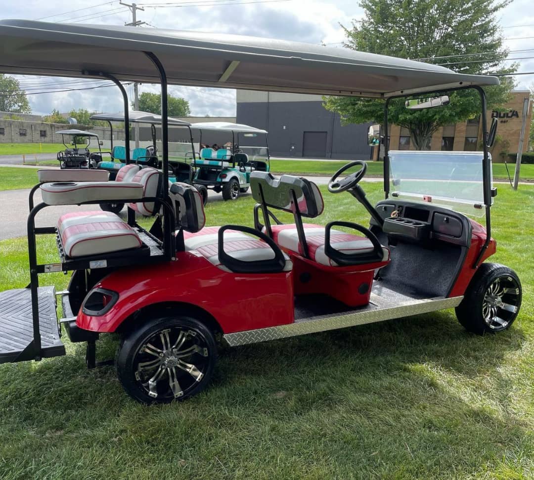 2023 E-Z-GO Classic 5 Plus - Image 4